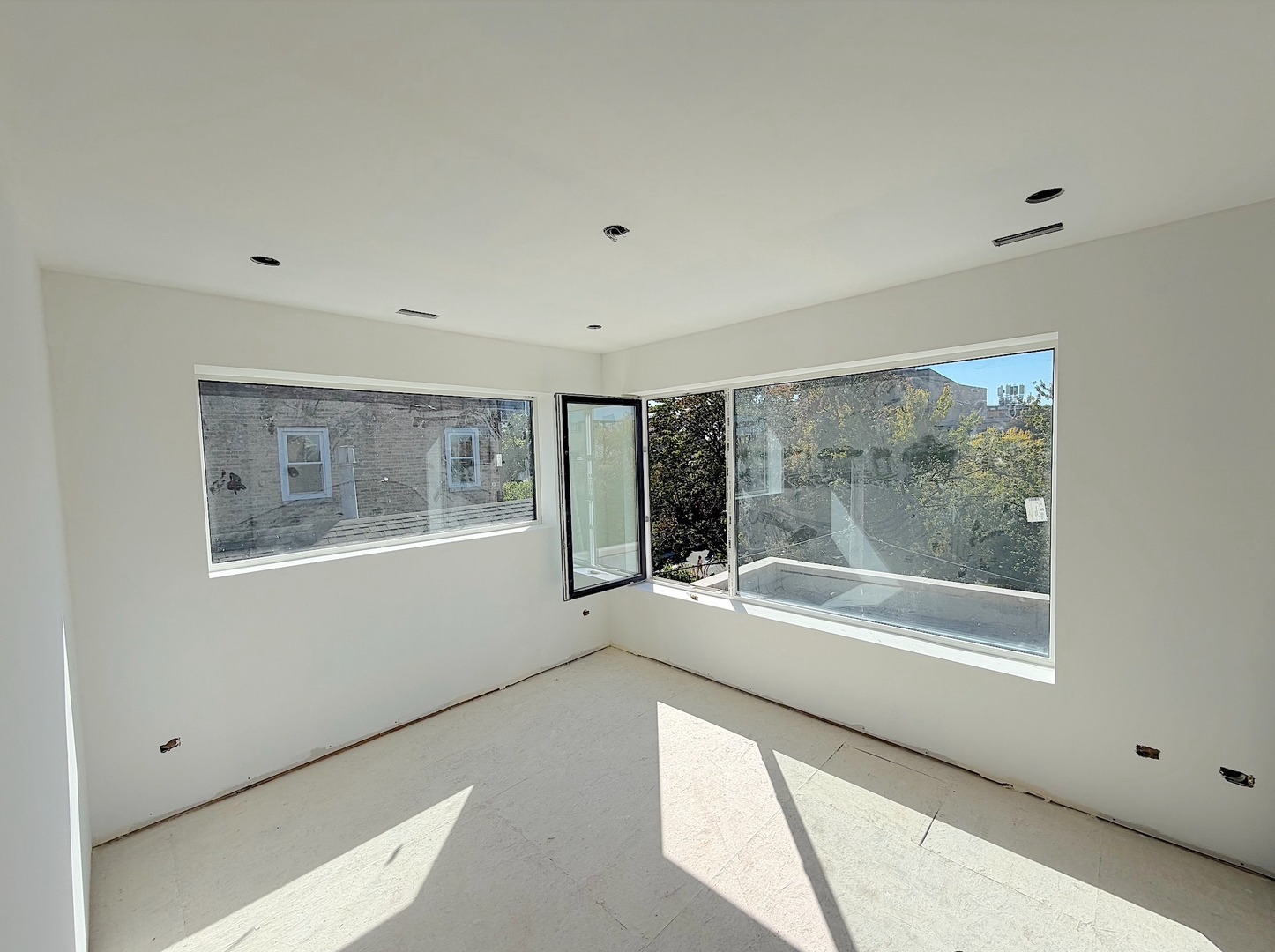 1355 N Dean Street 1w Property Photo 17