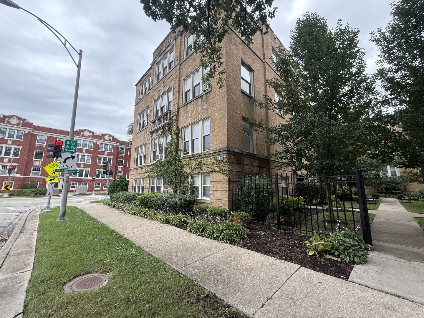 201 Washington Boulevard 1n Property Photo 19