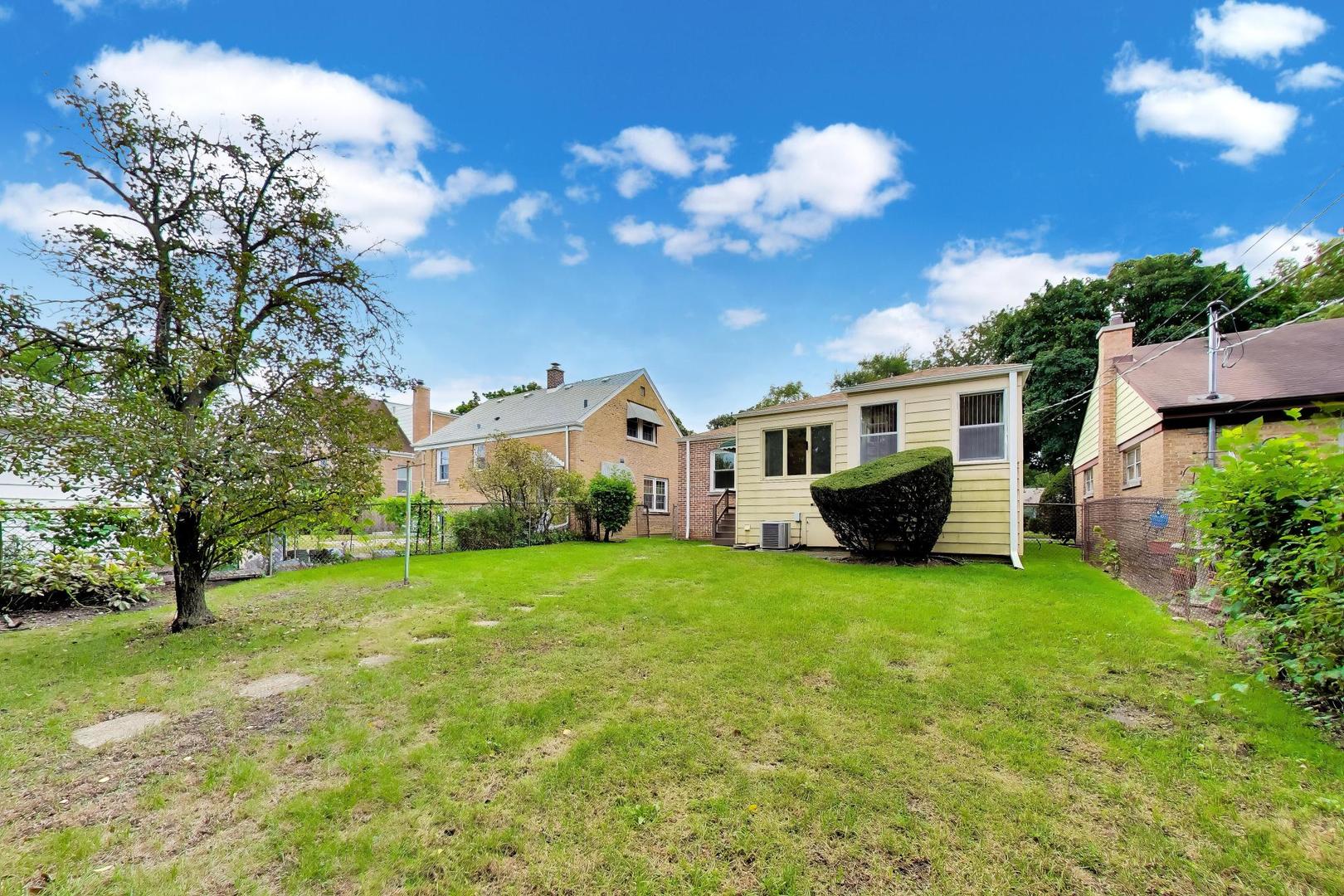 5228 Davis Street Property Photo 40
