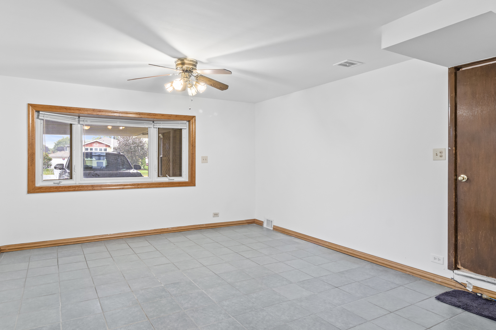 7915 Massasoit Avenue Property Photo 17