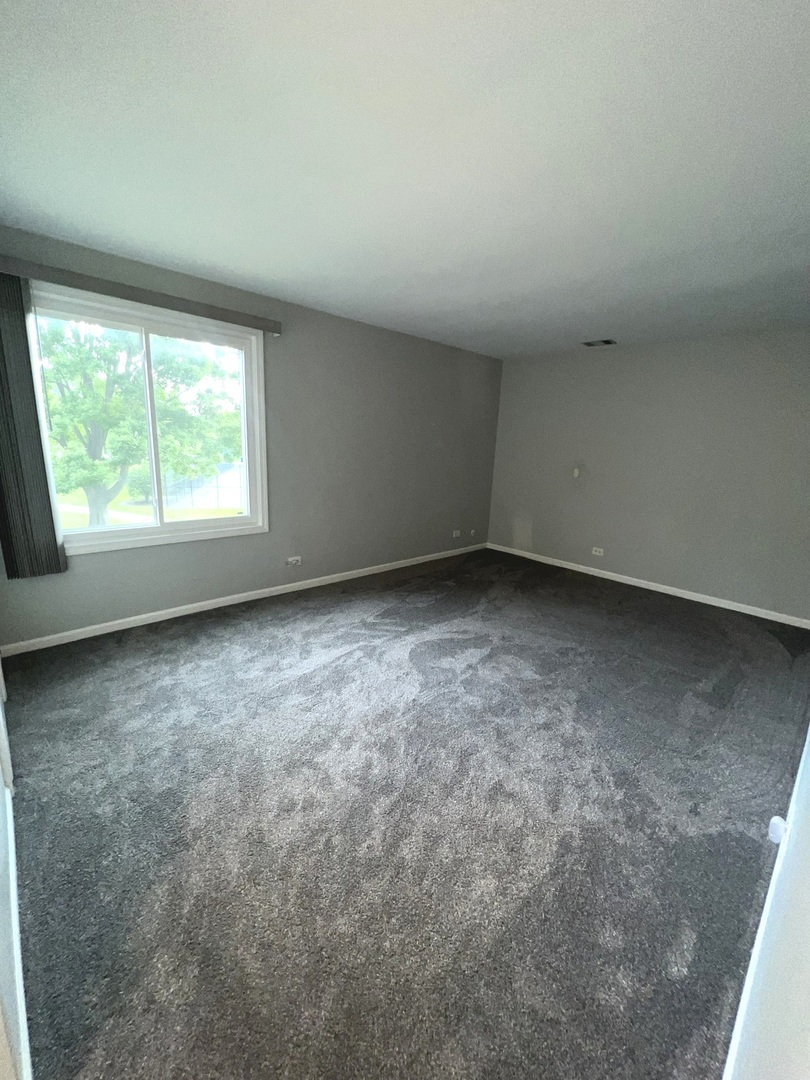 476 Raintree Court 2c Property Photo 9