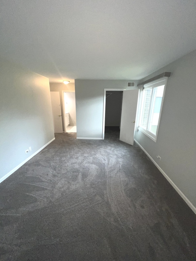 476 Raintree Court 2c Property Photo 10
