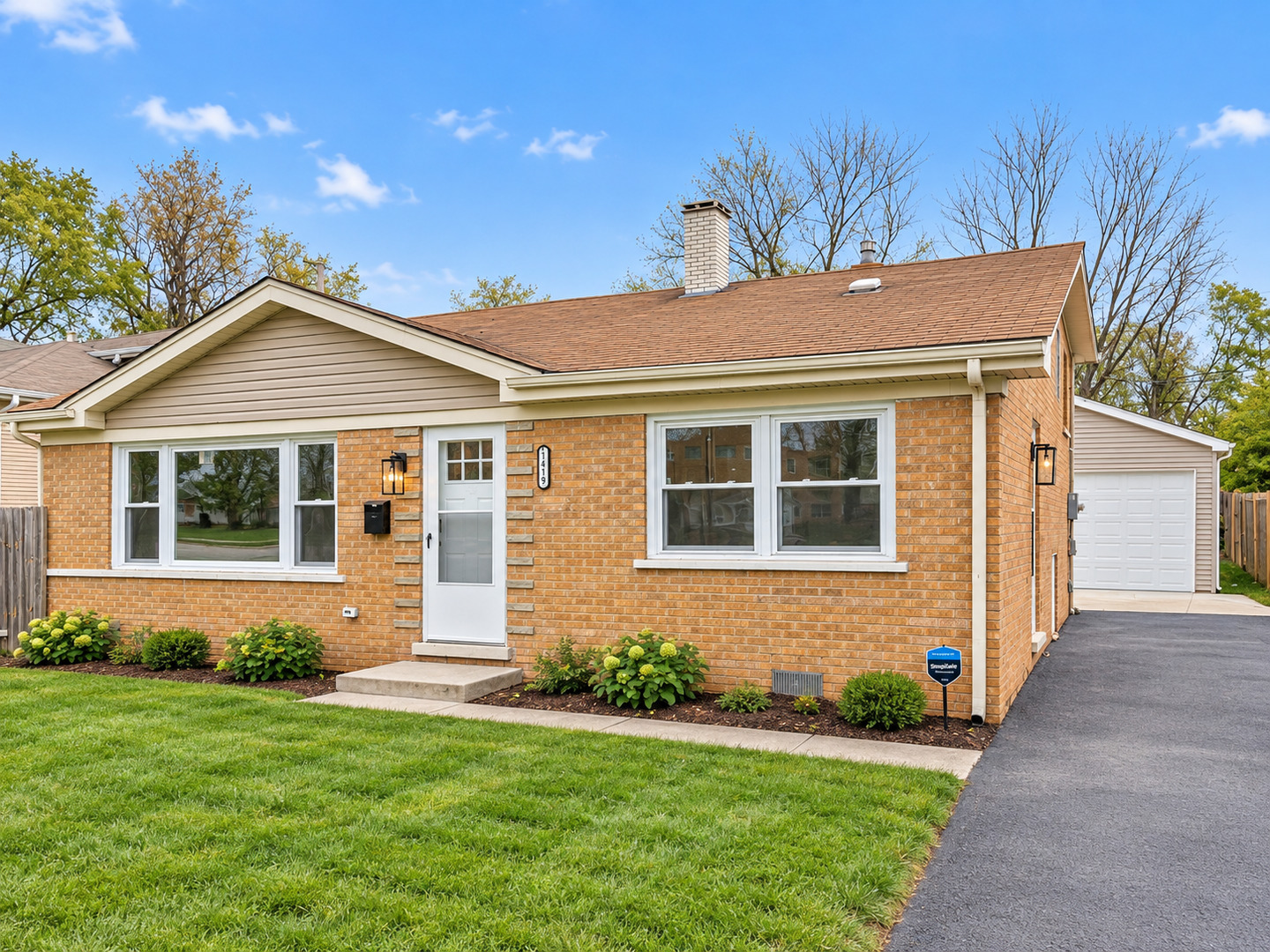 17419 Kedzie Avenue Property Photo 1