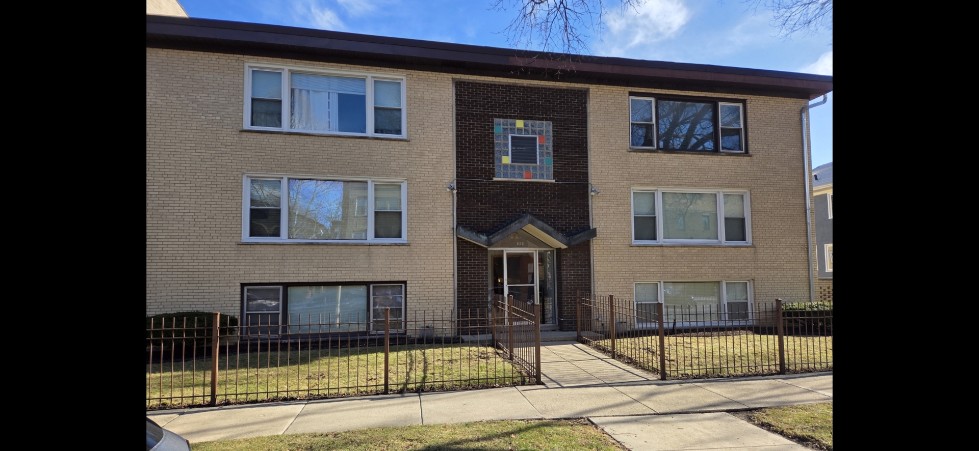 420 S Kenilworth Avenue 18 Property Photo 1