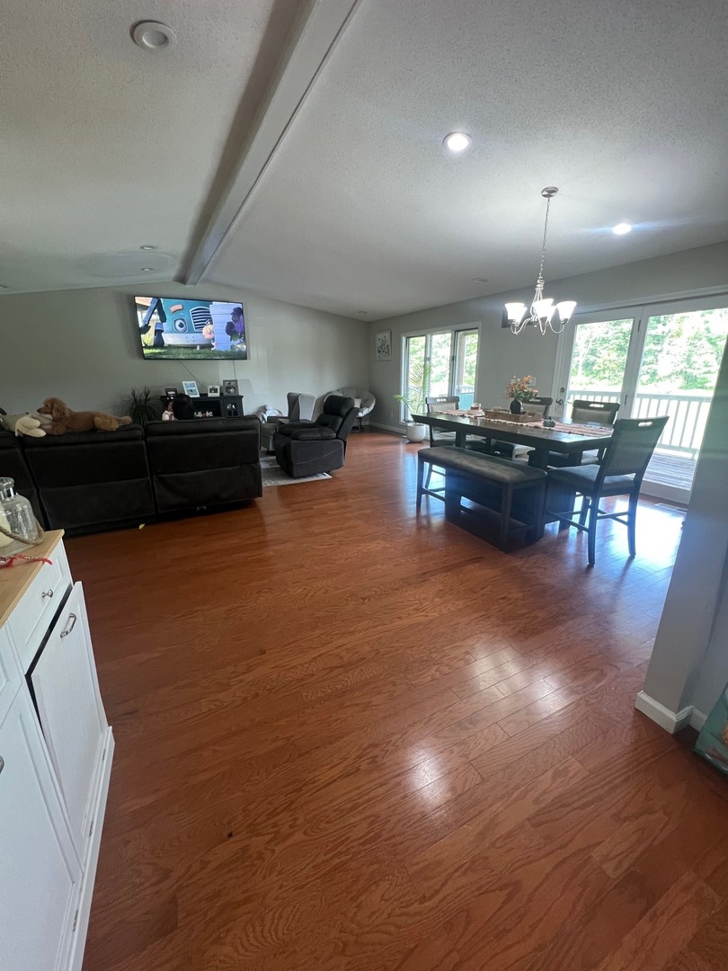 145 Country Club Lane Property Photo 8