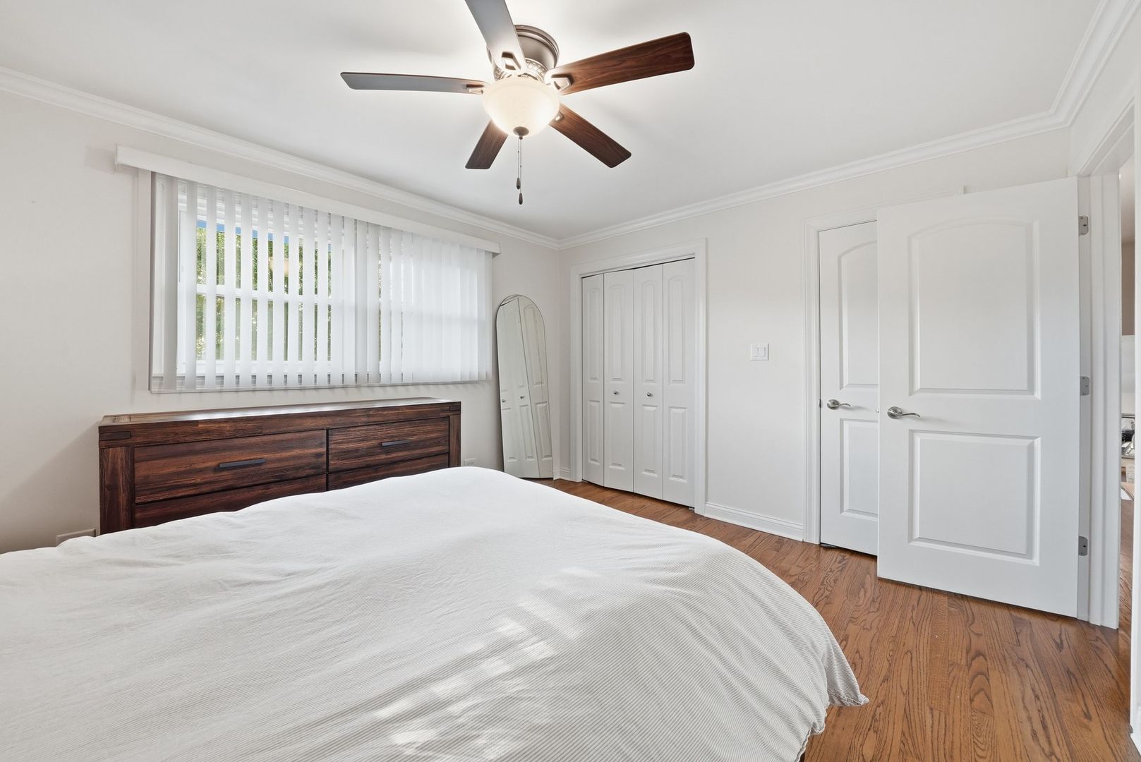 10548 S Tod Drive Property Photo 14