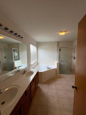 1301 Burns Court Property Photo 9