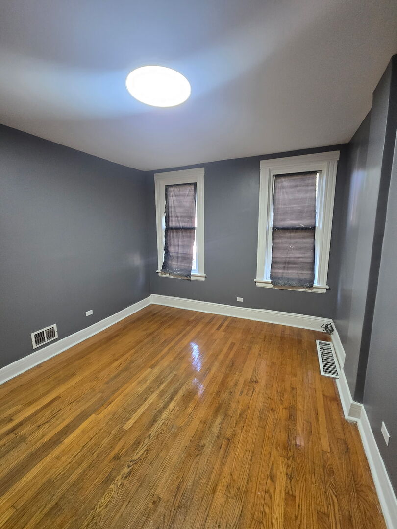 11335 S Champlain Avenue 1 Property Photo 2