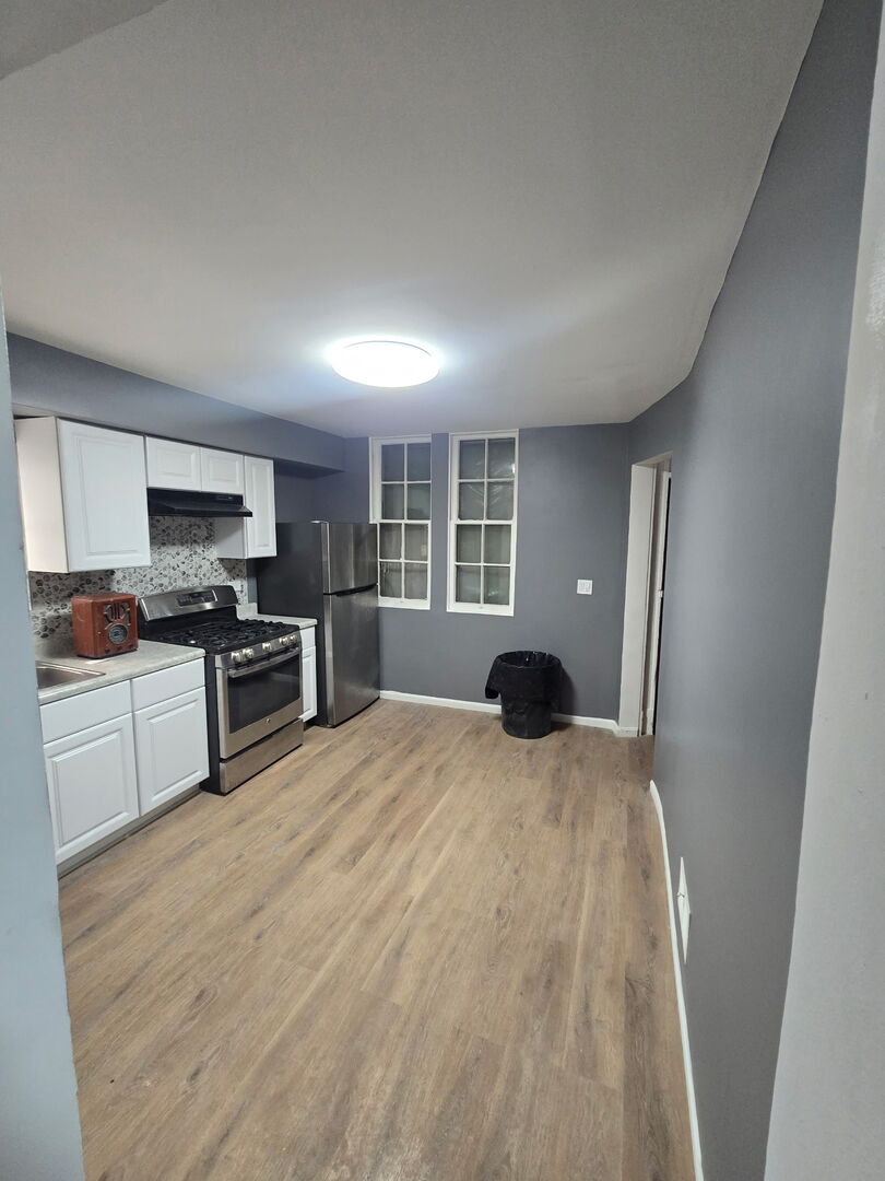 11335 S Champlain Avenue 1 Property Photo 7