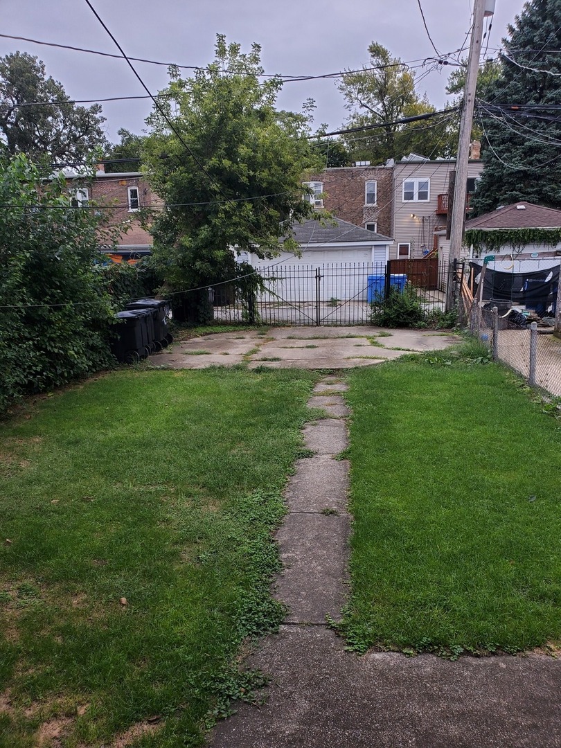 11335 S Champlain Avenue 1 Property Photo 12