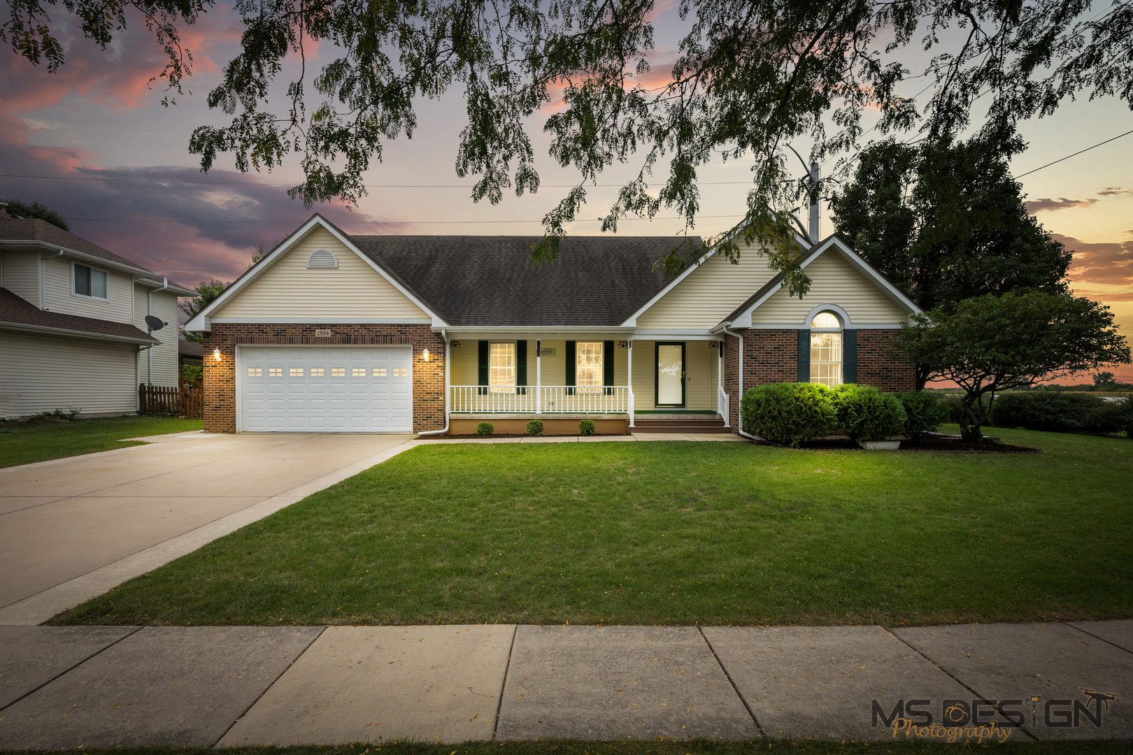 1338 Foxbend Drive Property Photo 1