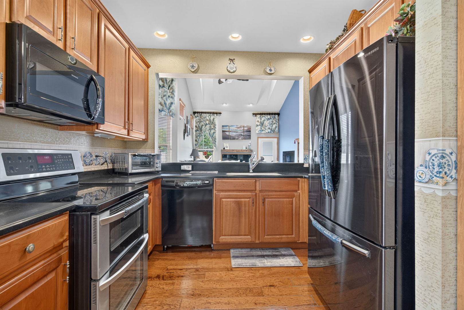 1149 Heron Circle Property Photo 3