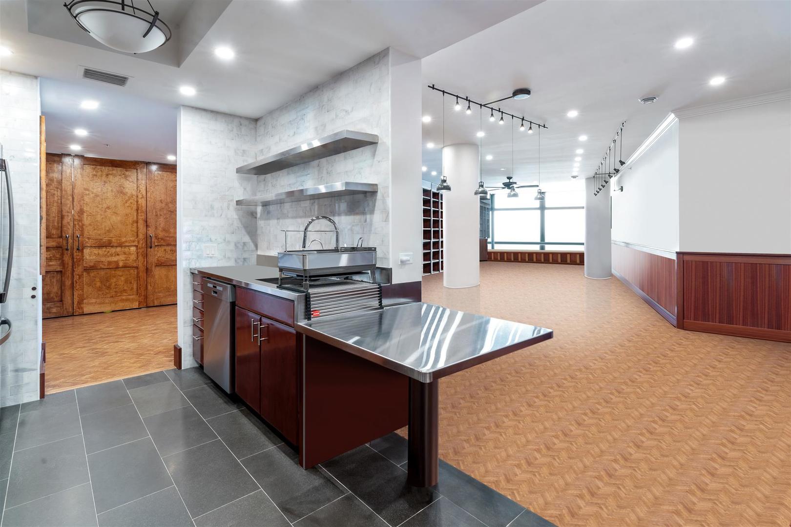 680 N Lake Shore Drive 1103 Property Photo 7