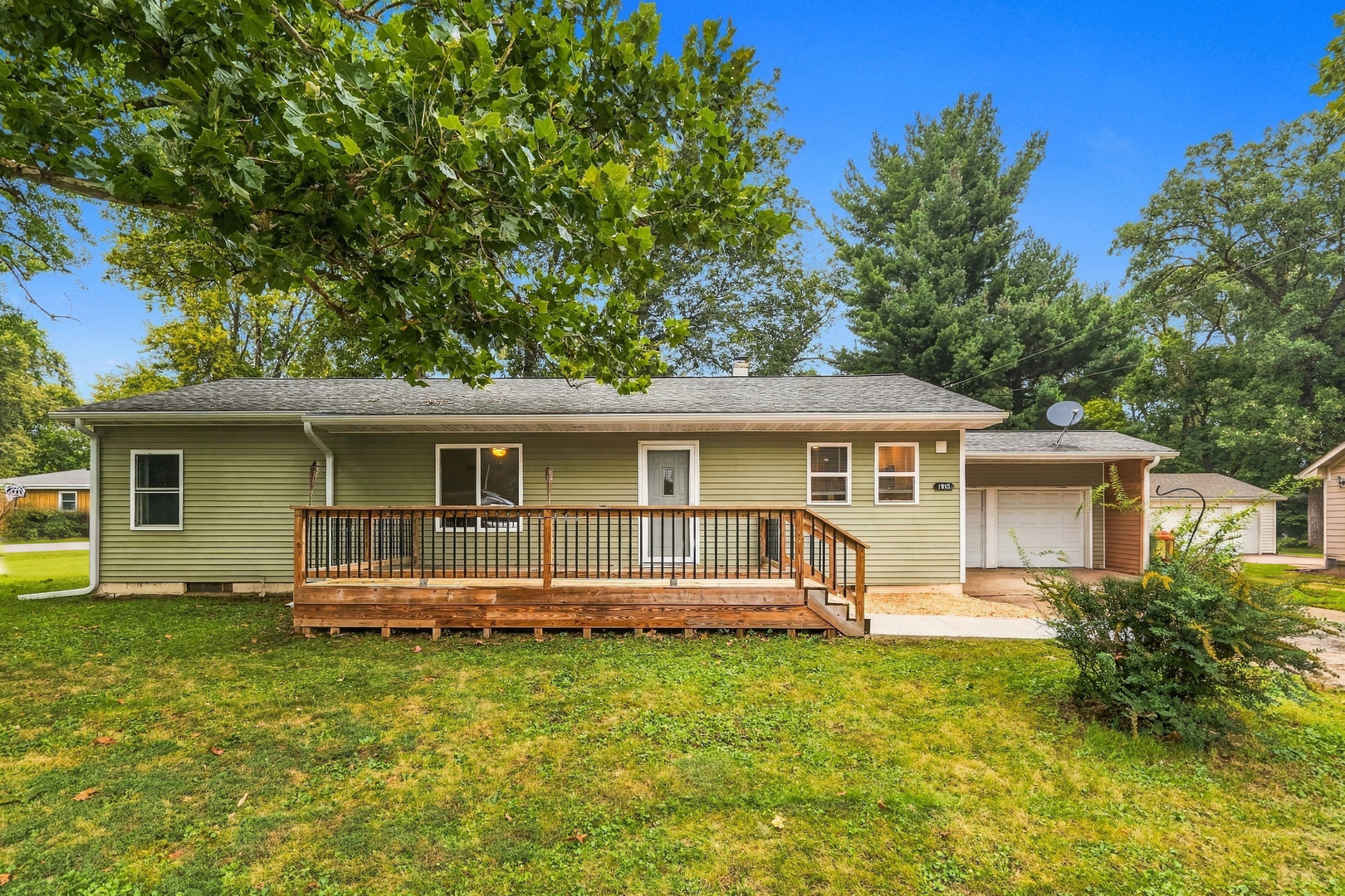 1615 Dorothy Street Property Photo 2