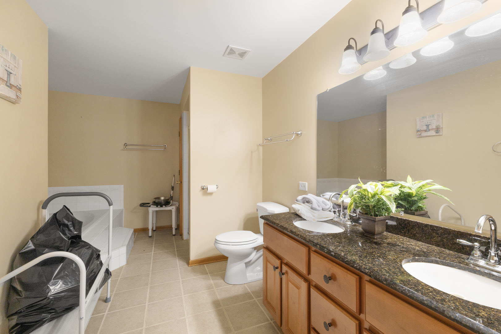131 Tecumseh Drive Property Photo 6