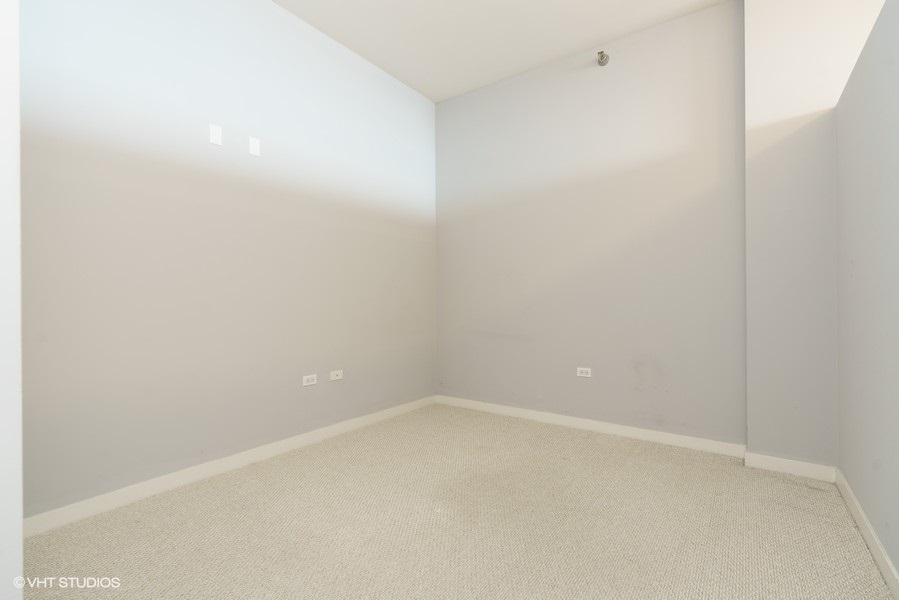 235 W Van Buren Avenue 3913 Property Photo 15