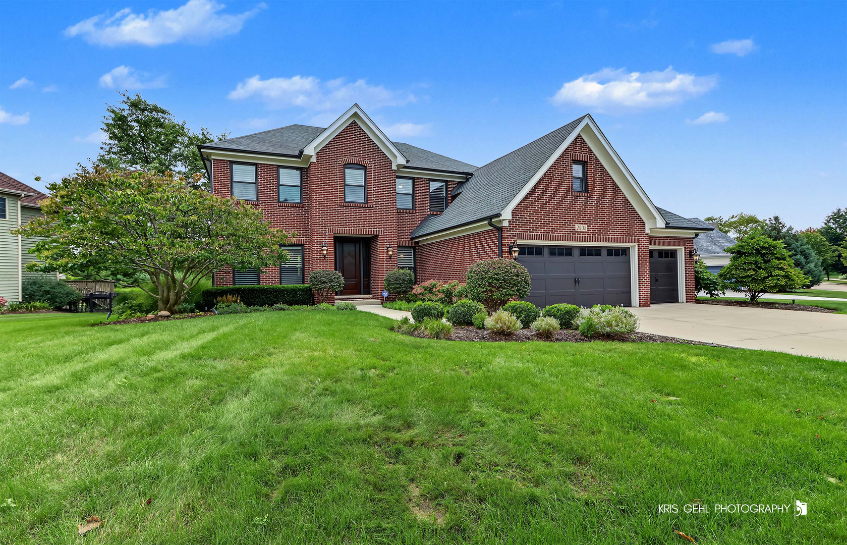 2508 Stonehenge Drive Property Photo 2