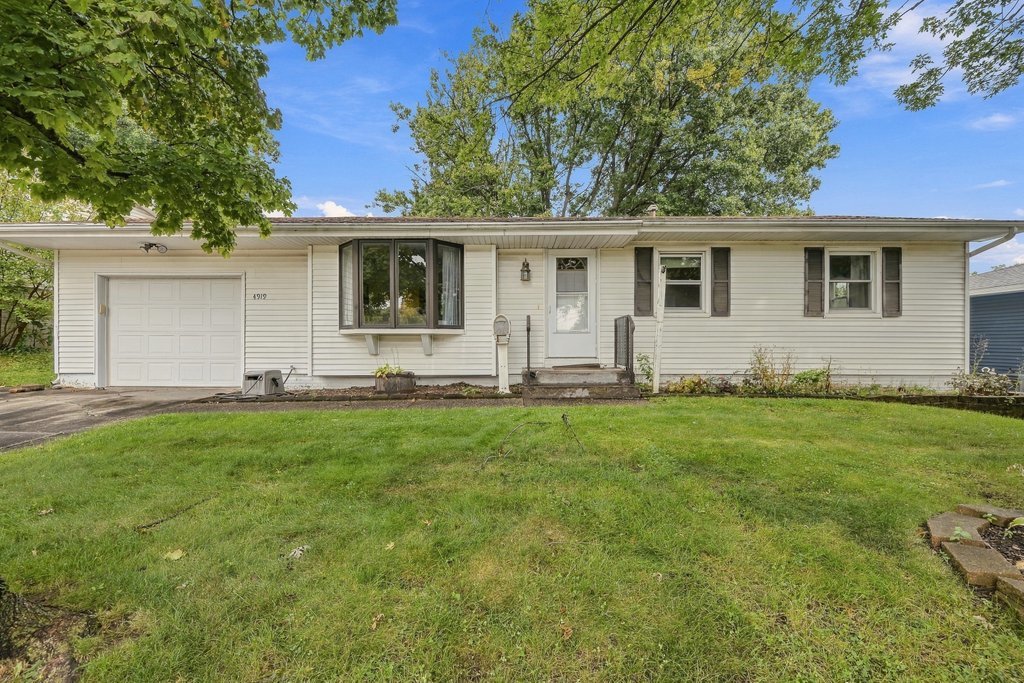 4919 Brown Street Property Photo 1