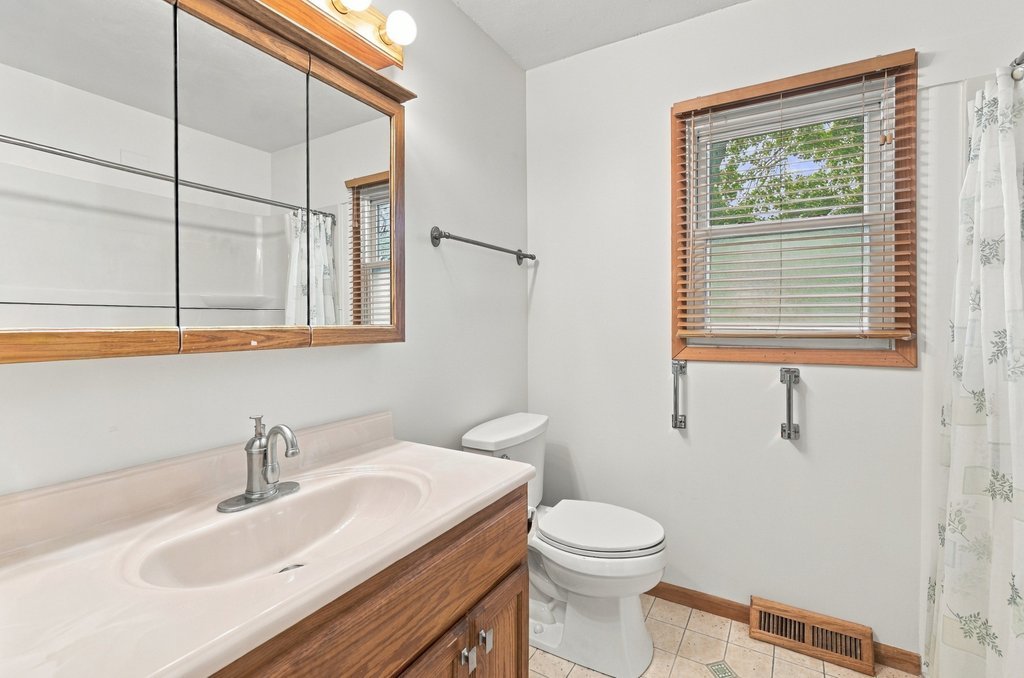 4919 Brown Street Property Photo 12