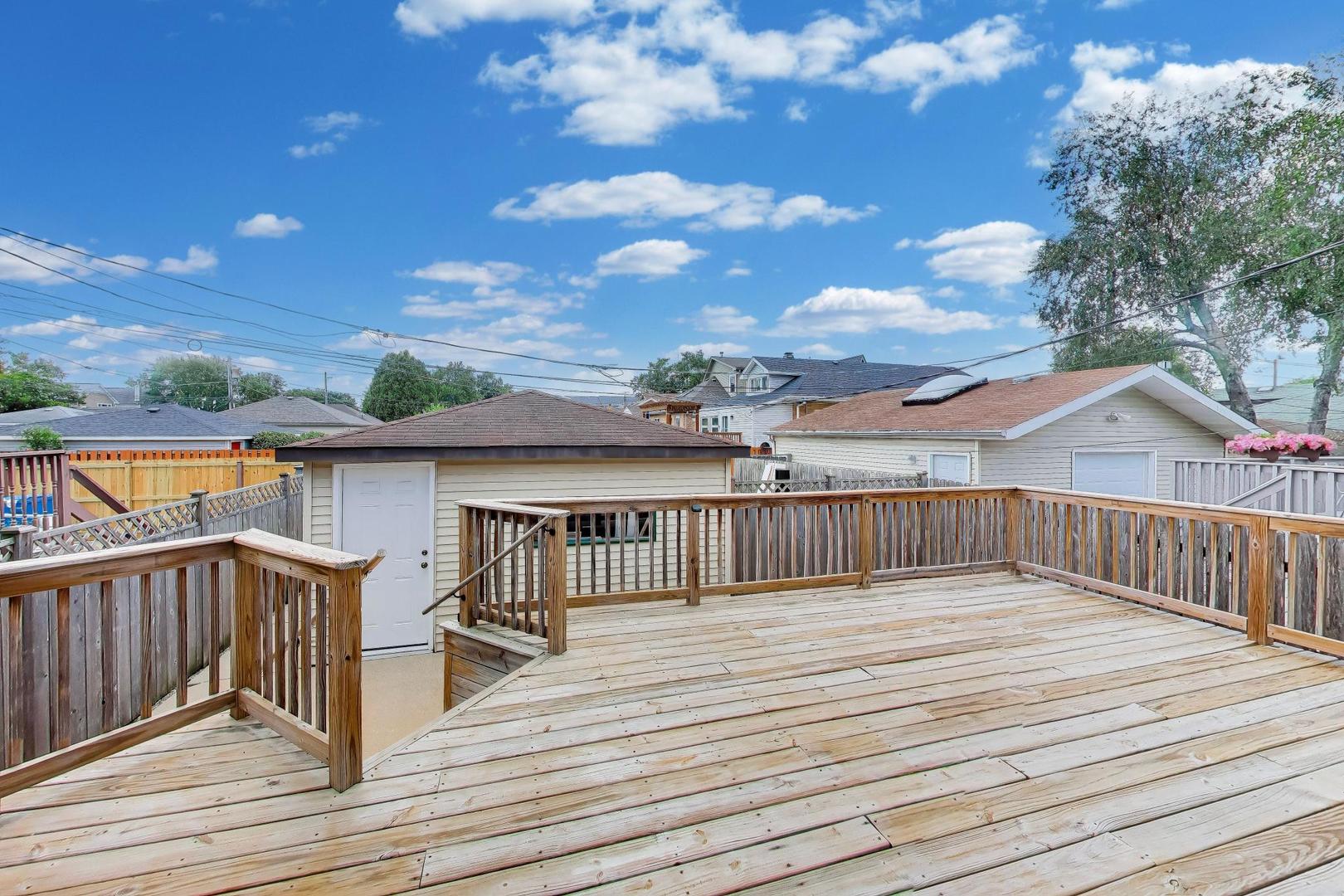 6725 W Albion Avenue Property Photo 30
