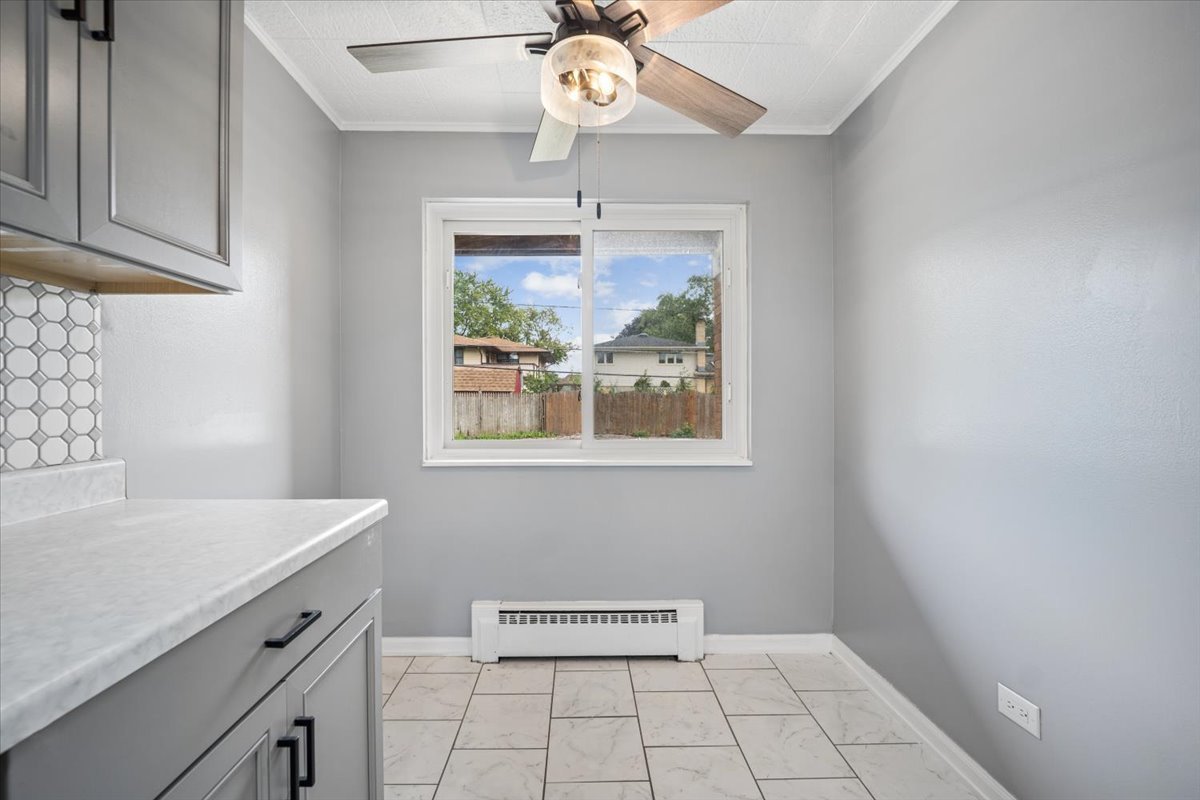 681 Elmhurst Road C Property Photo 5