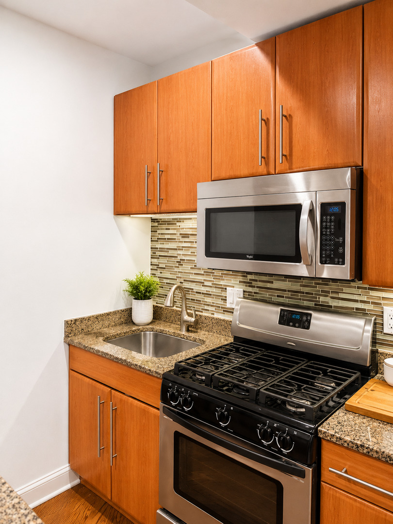 3206 W Berwyn Avenue G Property Photo 6