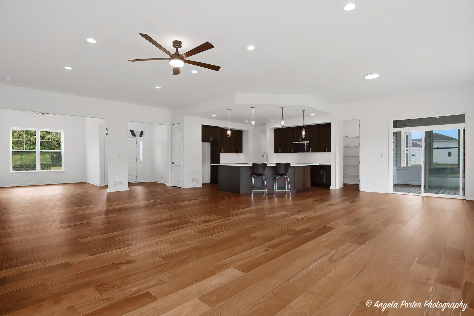 2907 Pioneer Oaks Drive Property Photo 9
