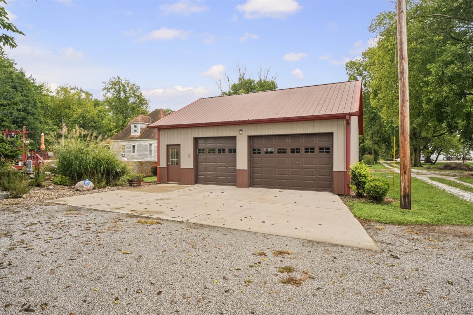 605 N Vermilion Street Property Photo 73
