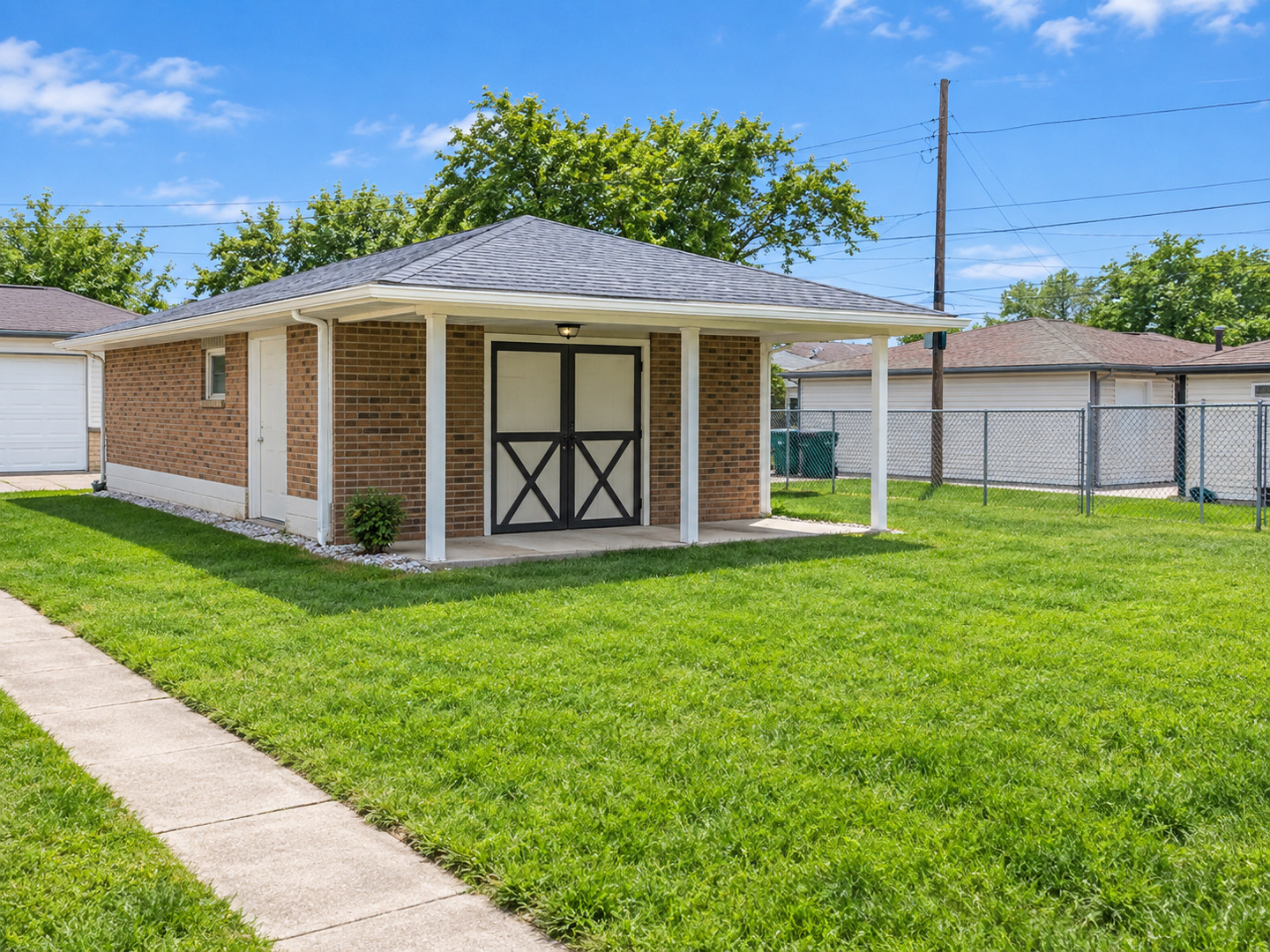 14444 Ellis Avenue Property Photo 8