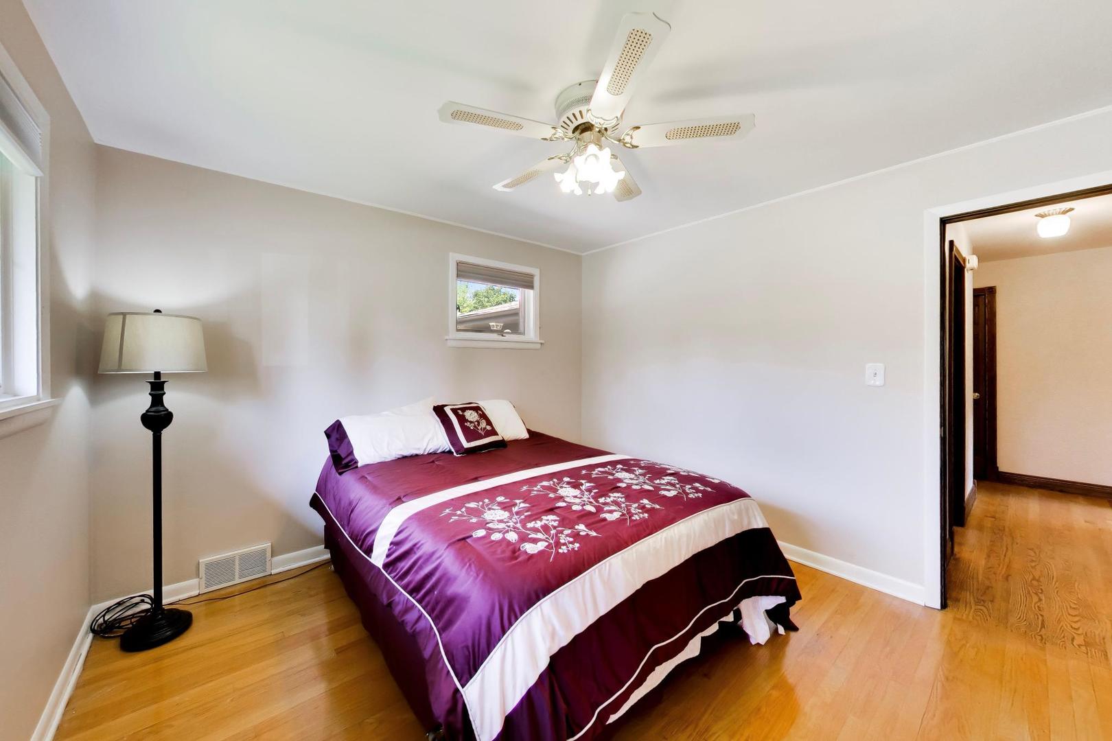 704 W Lonnquist Boulevard Property Photo 23
