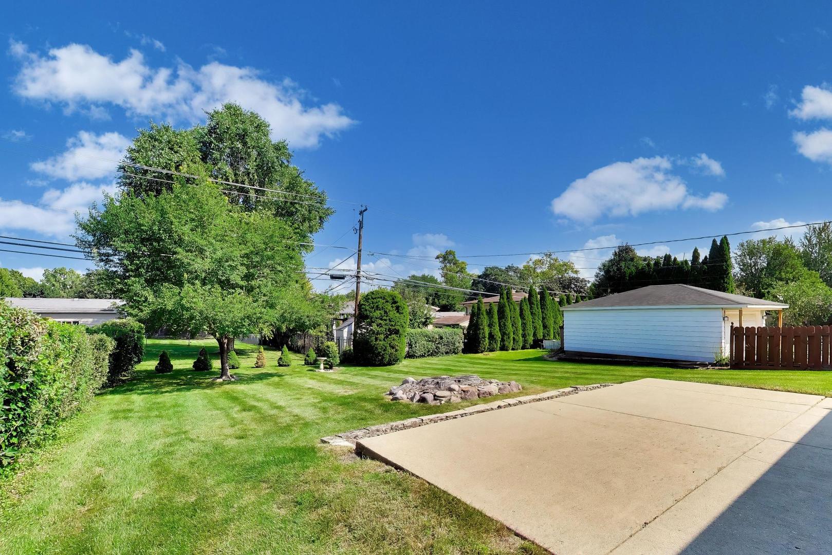 704 W Lonnquist Boulevard Property Photo 37