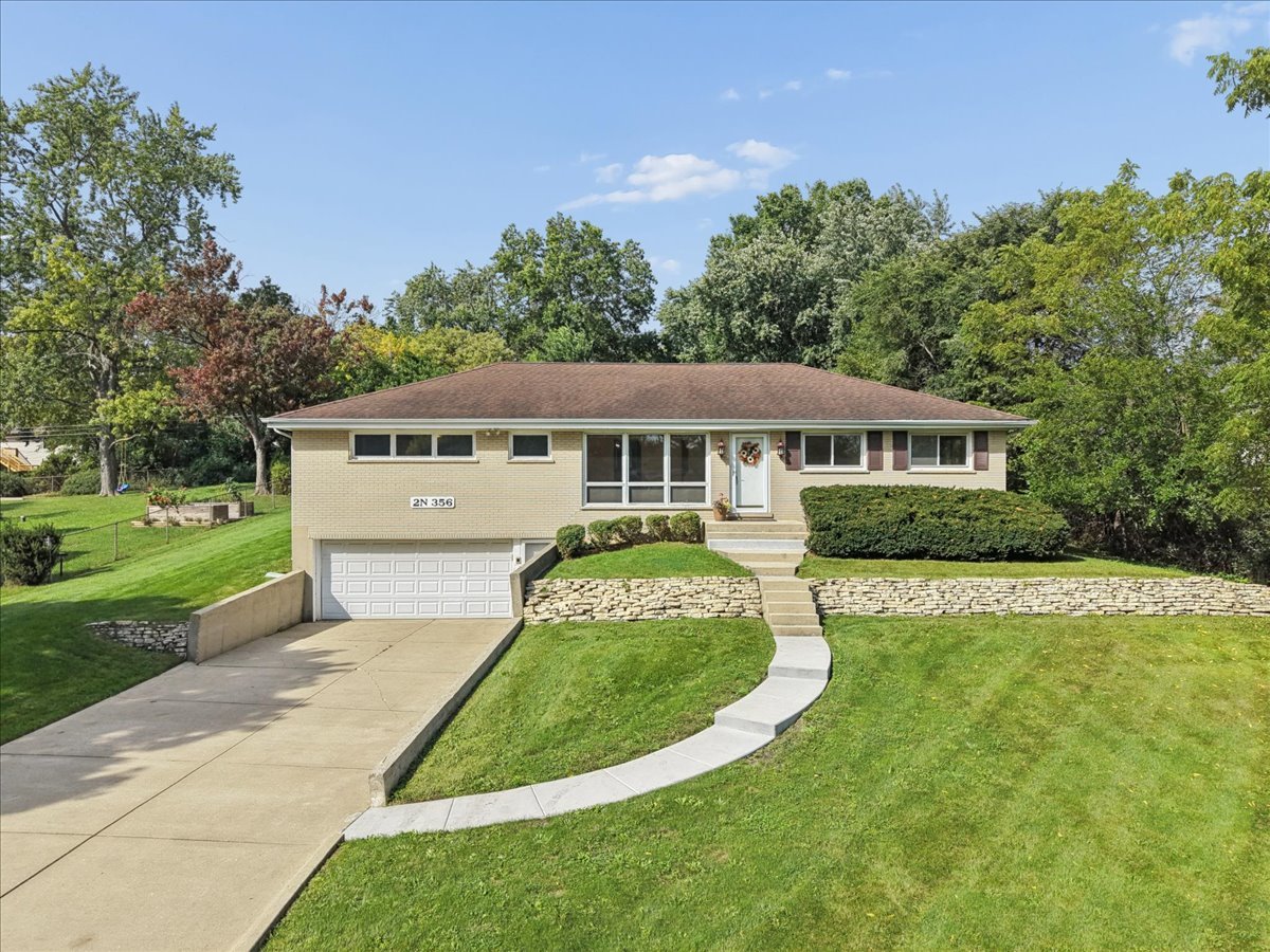 2N356 Euclid Avenue Property Photo 1