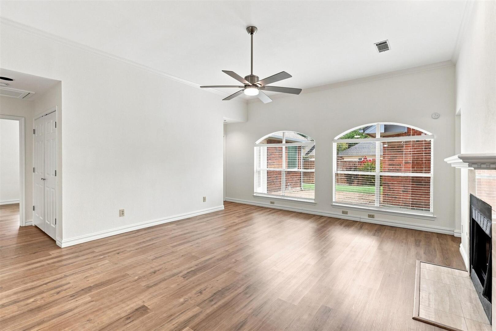 2126 Greenstone Trail Property Photo 6