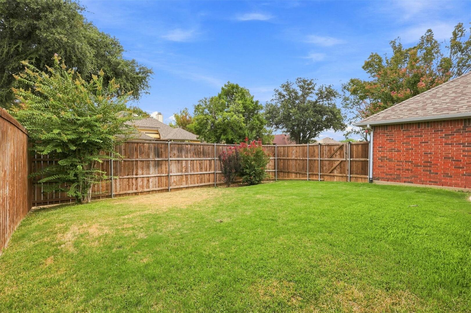 2126 Greenstone Trail Property Photo 24