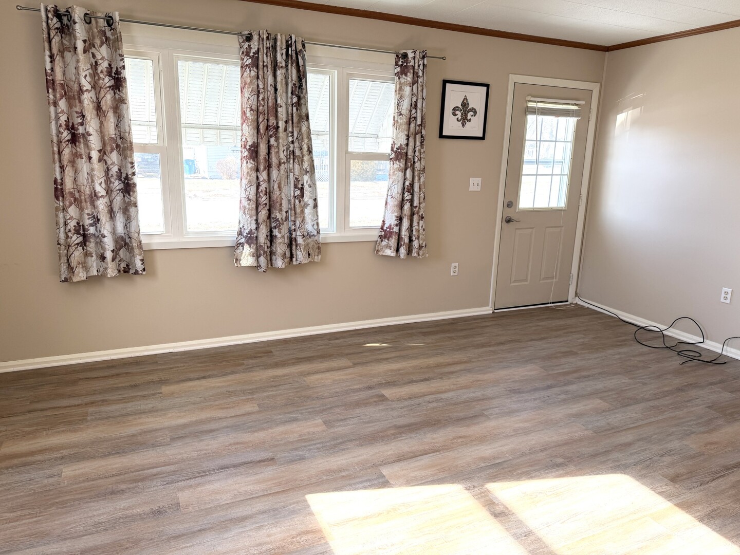 2007 Schuyler Drive Property Photo 2