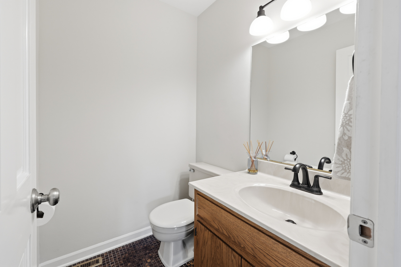 1222 Biscayne Drive Property Photo 15