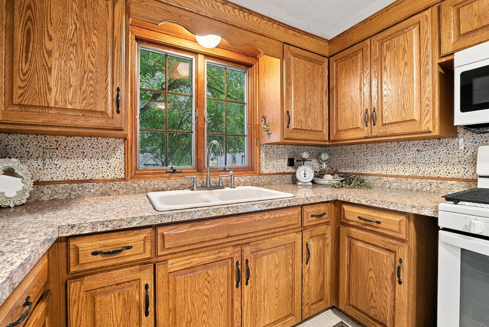 306 N Canal Street Property Photo 7