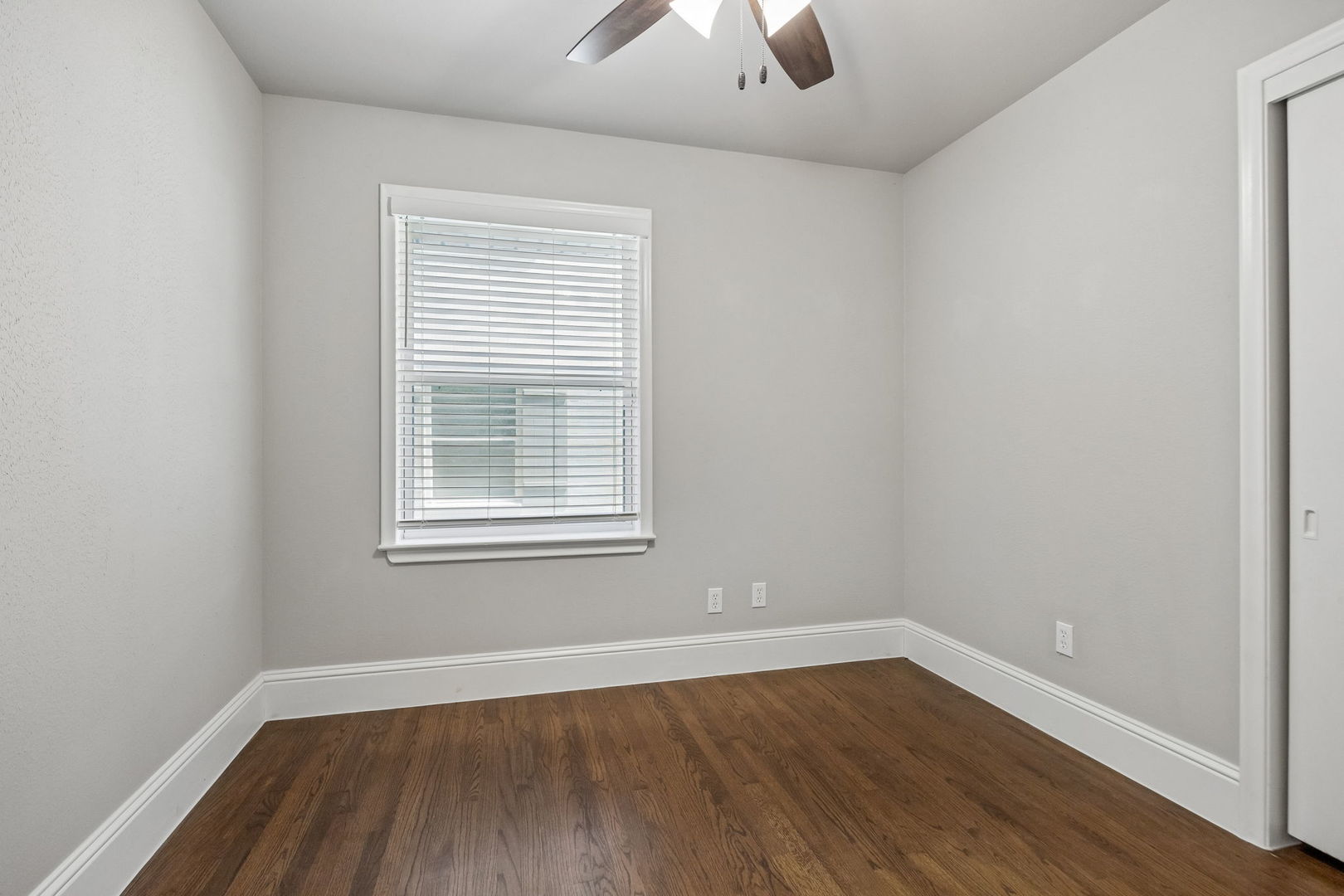 721 James Drive Property Photo 19