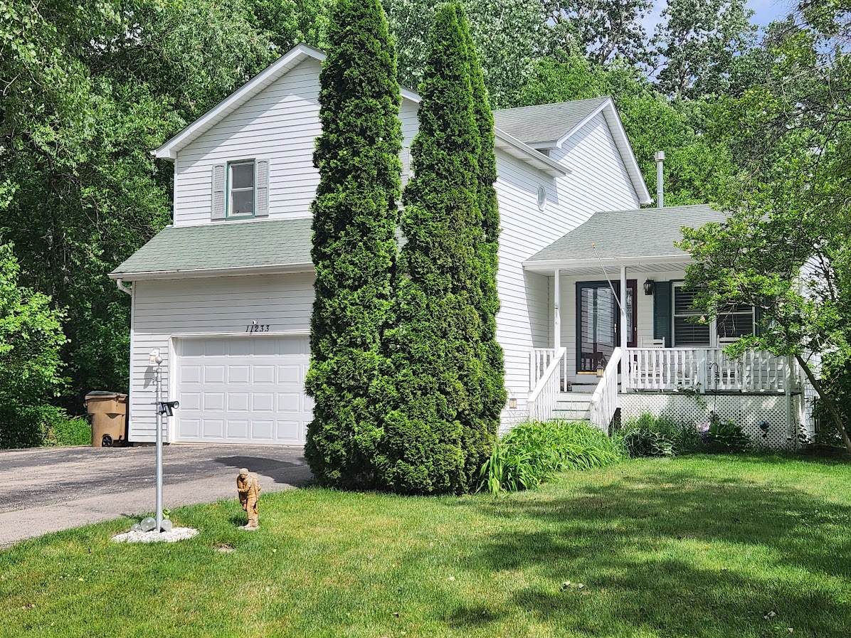 11233 3rd Avenue Property Photo 2