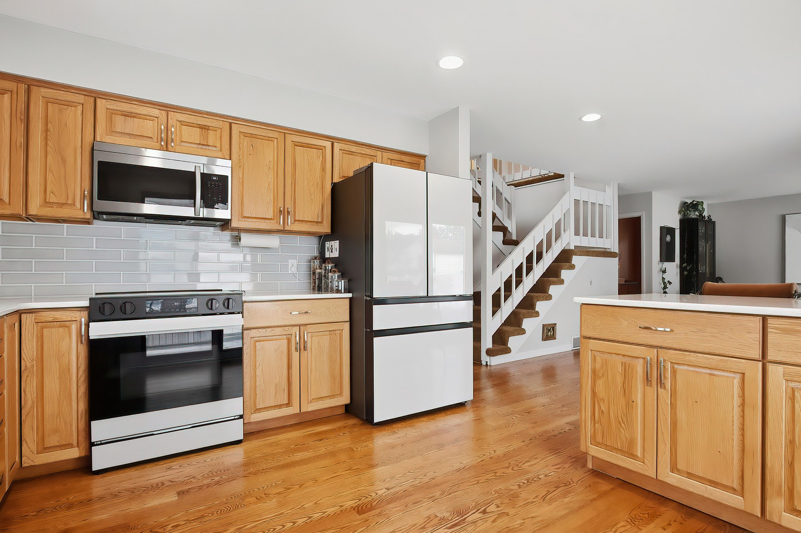658 Monterey Drive Property Photo 13