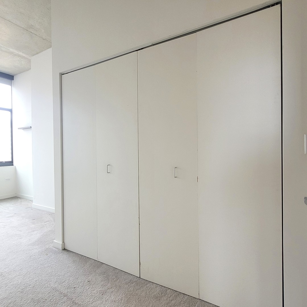 235 W Van Buren Street 2715 Property Photo 13