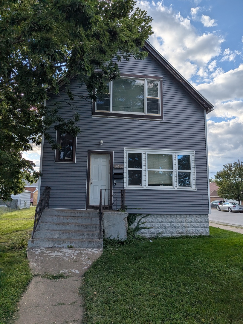 10700 S Avenue M Property Photo 2