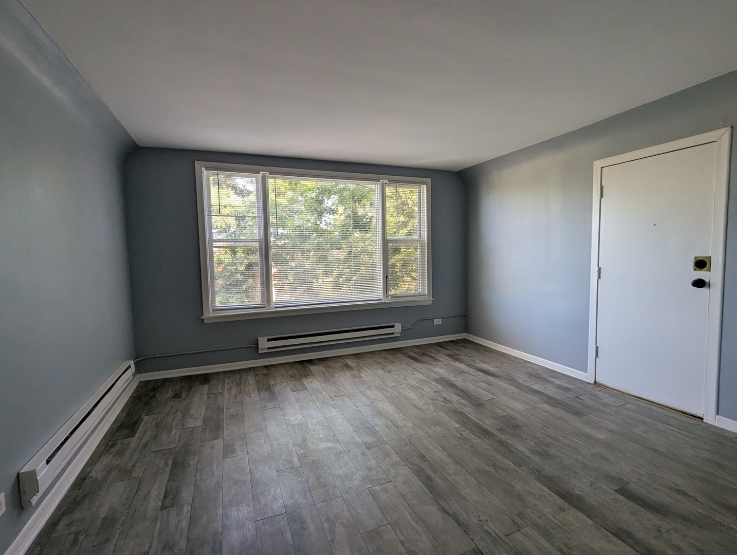 10700 S Avenue M Property Photo 10