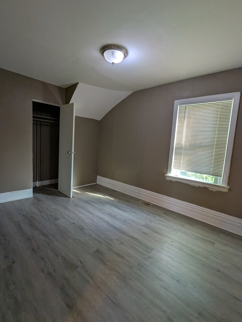 10700 S Avenue M Property Photo 12