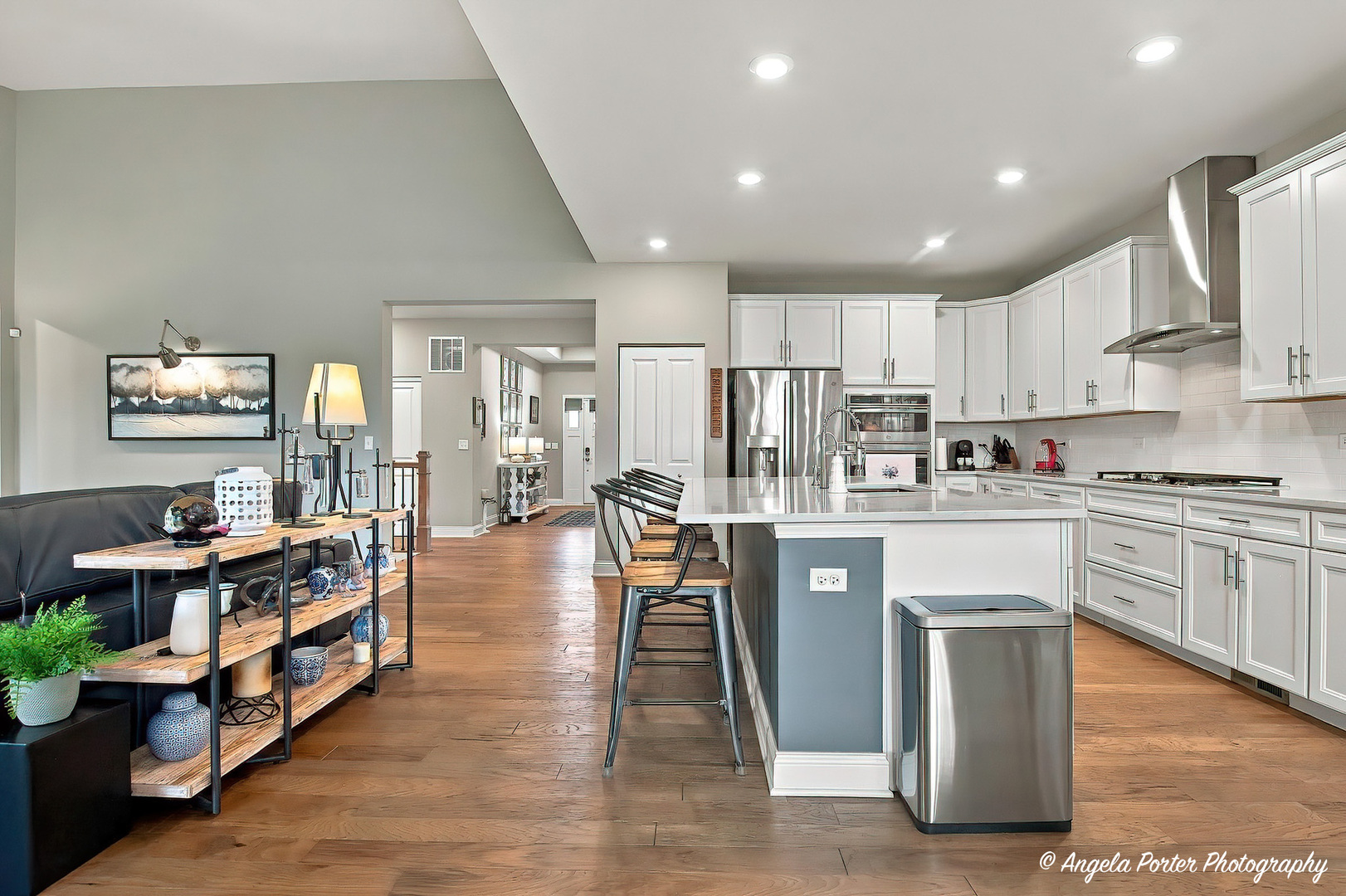 325 Tralee Lane Property Photo 8