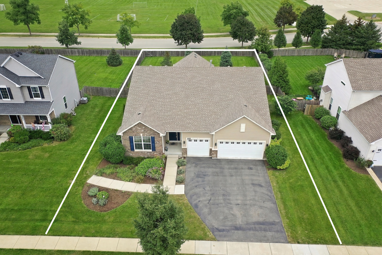325 Tralee Lane Property Photo 47