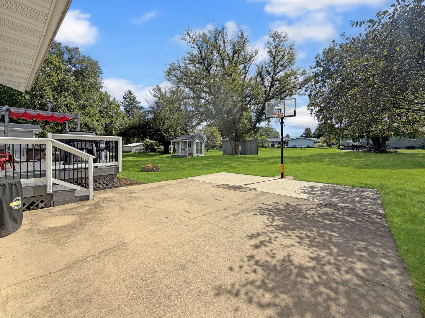 107 Meadow Court Property Photo 3