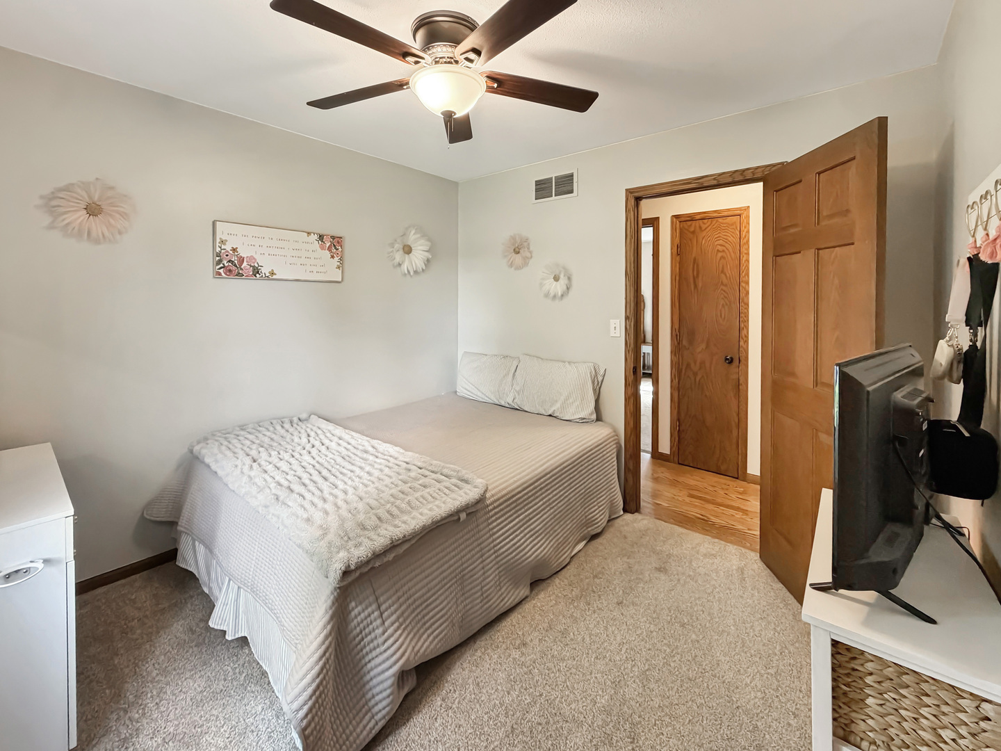 107 Meadow Court Property Photo 25