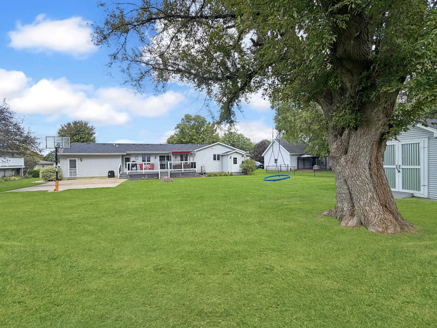 107 Meadow Court Property Photo 44