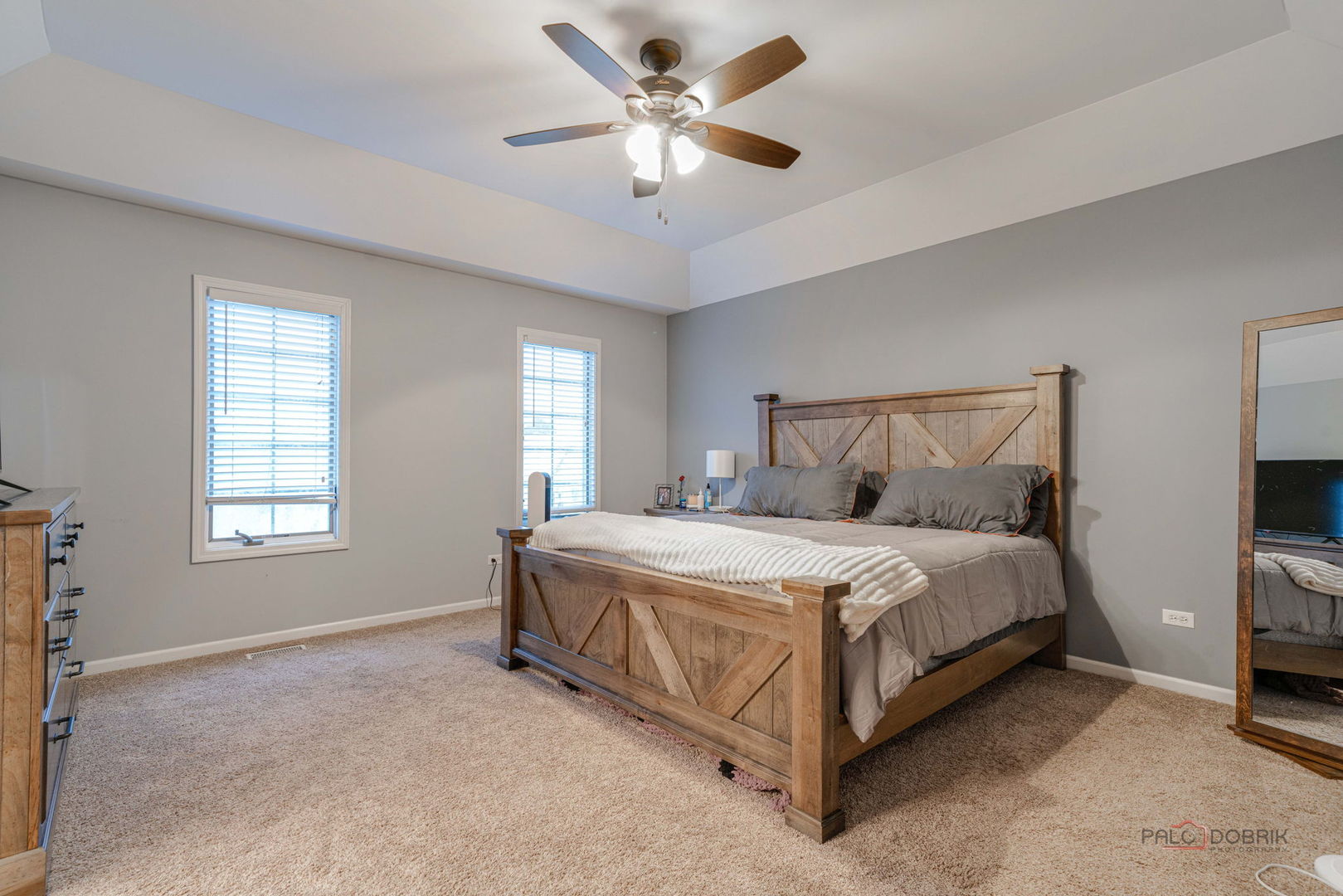 285 Regency Court Unit B Court Property Photo 6